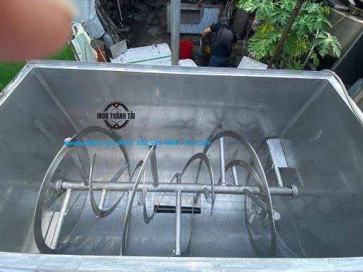 Thân và cánh đảo máy trộn thức ăn chăn nuôi